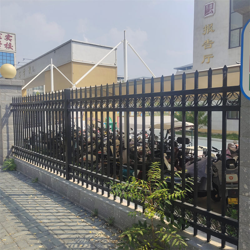 圍墻護欄